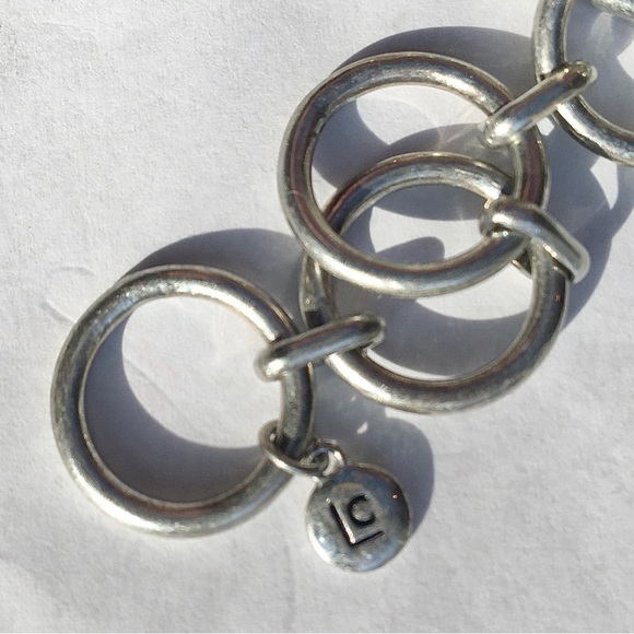 Silver tone longer chain length style necklace toggle closure Lauren Conrad - Picture 13 of 13